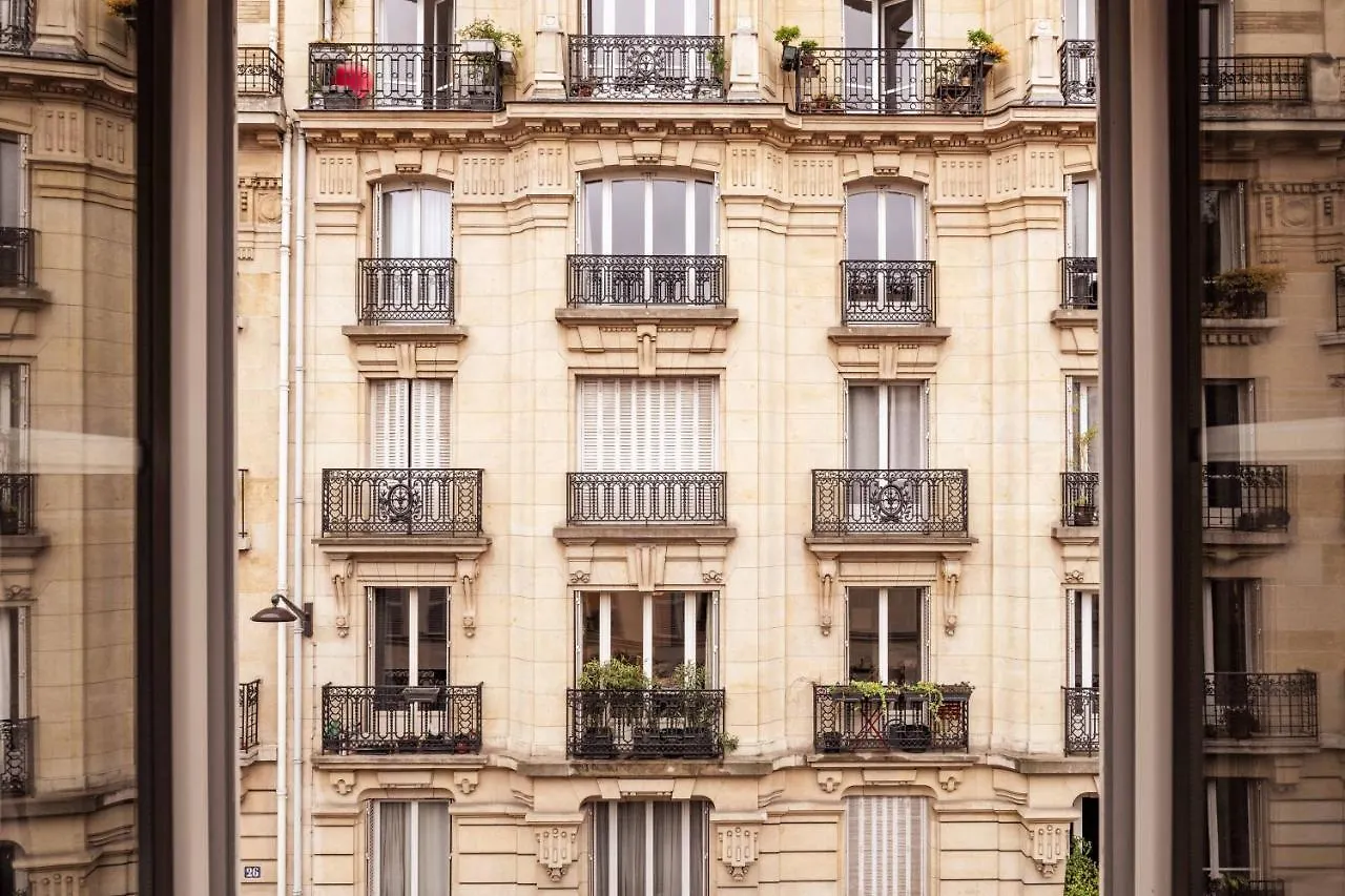 Maison Traversiere Hotel Paris