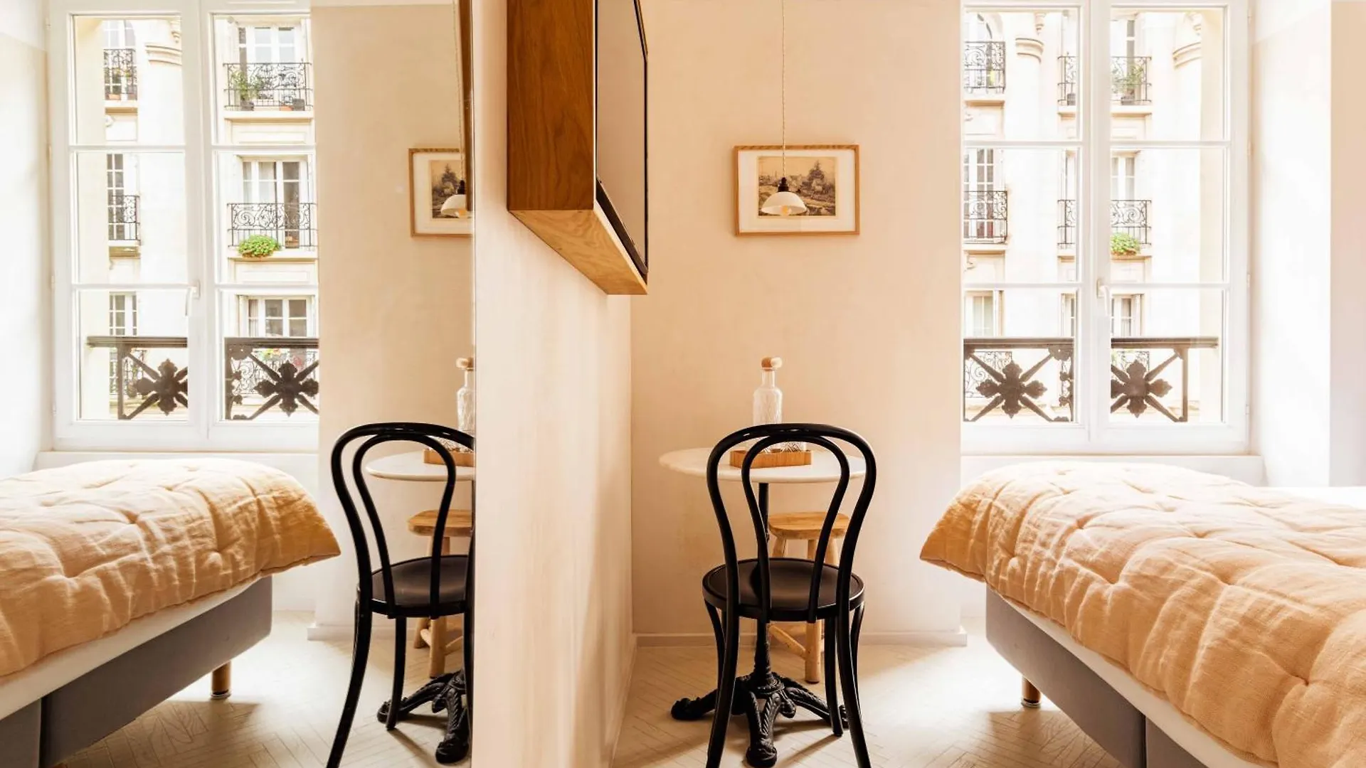 Maison Traversiere Hotel Paris
