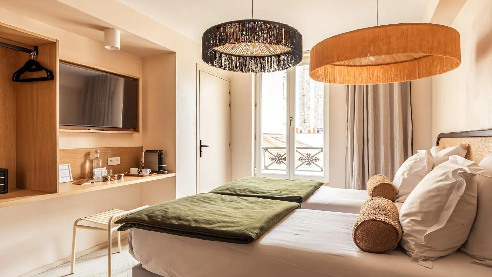 Maison Traversiere Hotel