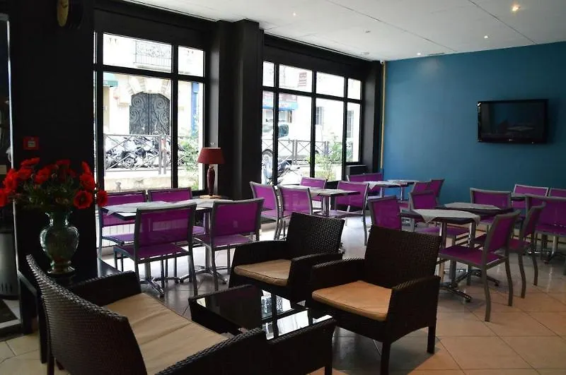Maison Traversiere 4* Paris